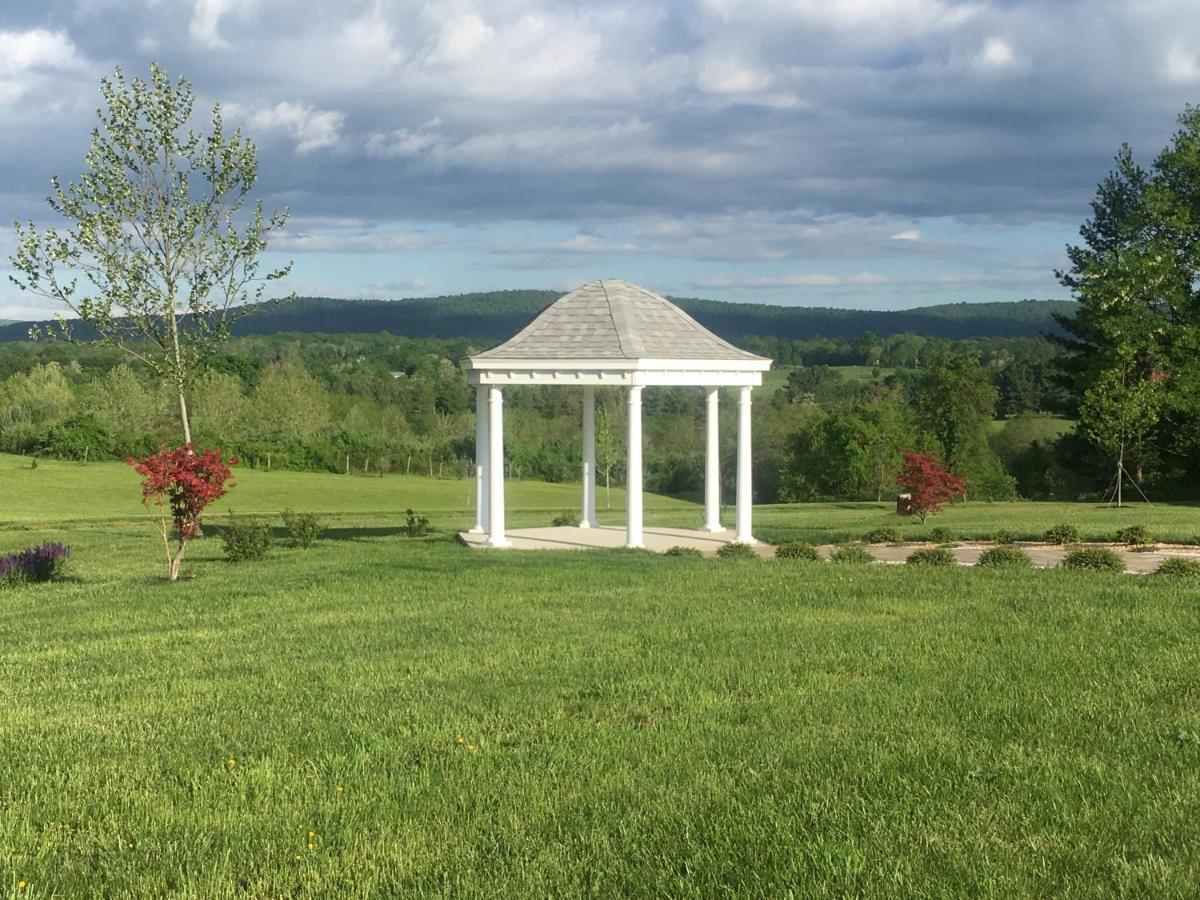 Loudoun Valley Manor B&B Waterford Екстер'єр фото