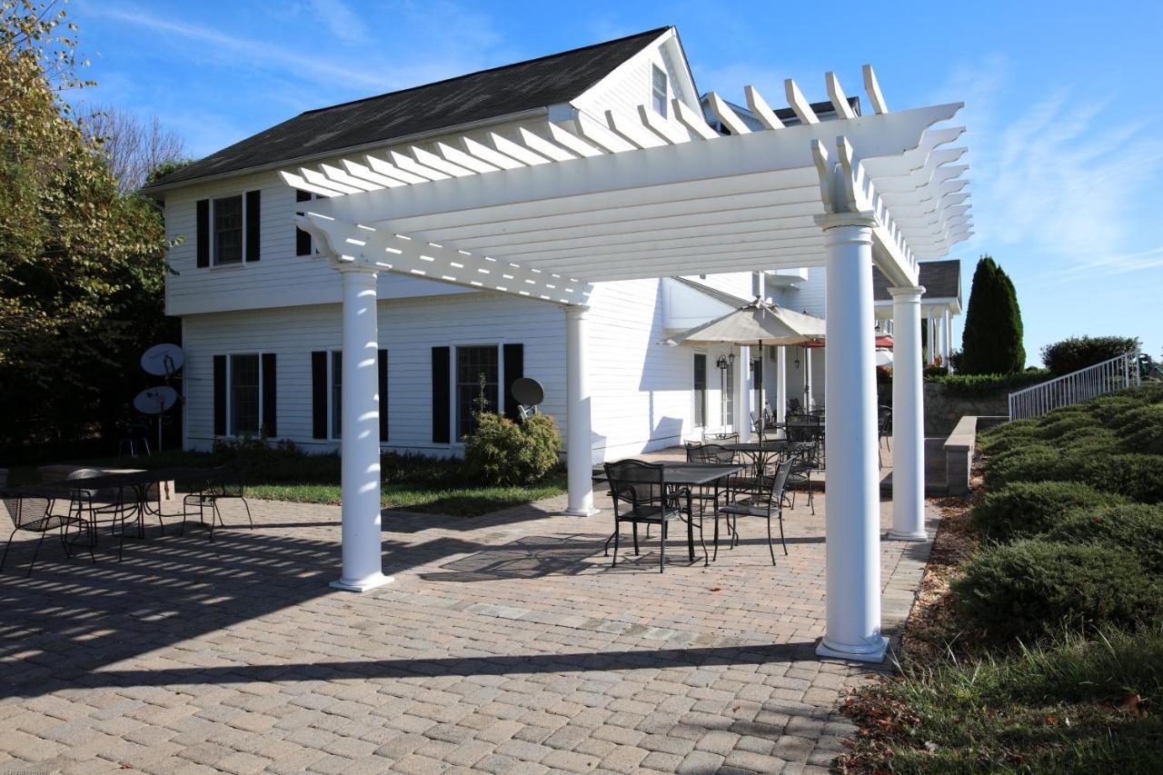 Loudoun Valley Manor B&B Waterford Екстер'єр фото